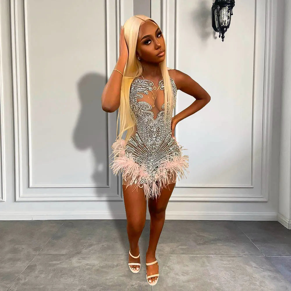 Sexy Black Girl Short Prom Dresses 2023 Luxury Silver Crystals See Through Women Feather Cocktail Gowns For Birthday Party Sexy Black Girl Short Prom Dresses 2023 Luxury Silver Crystals See Through Women Feather Cocktail Gowns For Birthday Party