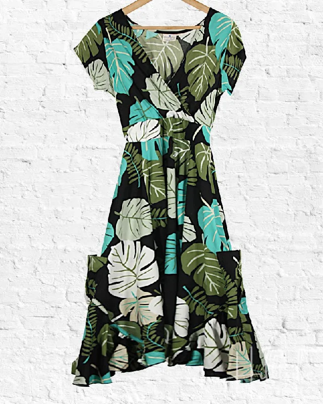 Big Leaf Swing Dress