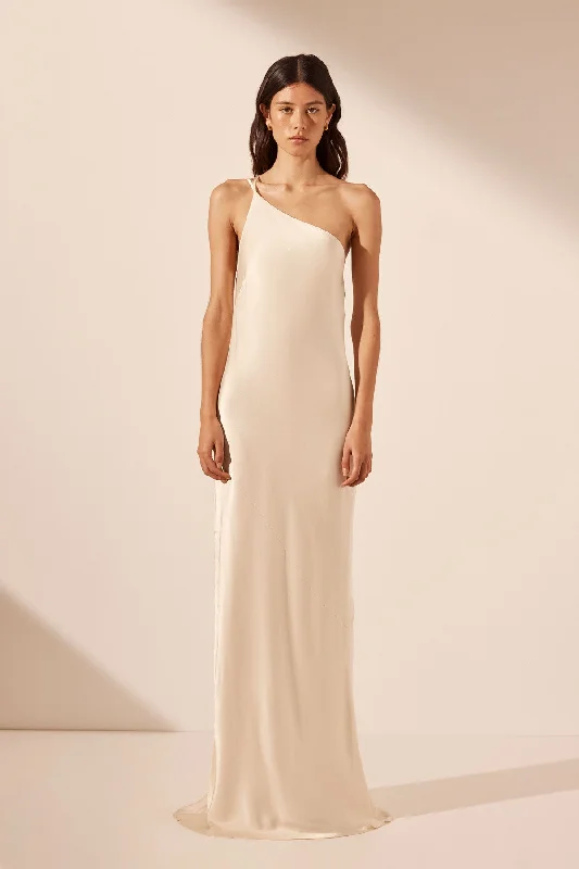 LA LUNE ONE SHOULDER COWL BACK MAXI DRESS - CREAM Fashionable Off-Shoulder Maxi Dress