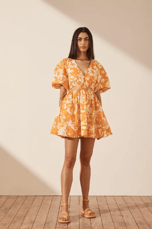 MIRELLA DRAWSTRING MINI DRESS Trendy Floral Mini Dress