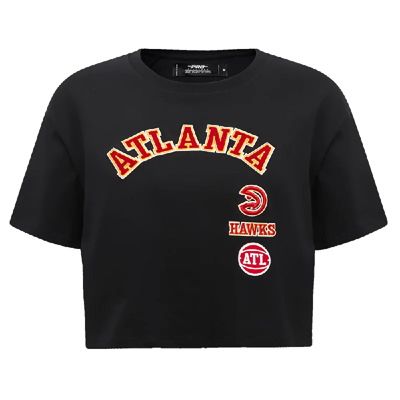 NBA ATLANTA HAWKS RETRO CLASSIC WOMEN'S BOXY TEE (BLACK) Layered Multi-layer Single Layer NBA ATLANTA HAWKS RETRO CLASSIC WOMEN'S BOXY TEE (BLACK) Layered Multi-layer Single Layer