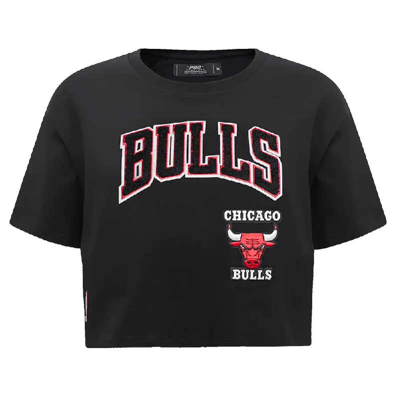 NBA CHICAGO BULLS RETRO CLASSIC WOMEN'S BOXY TEE (BLACK) Solid Color Striped Floral