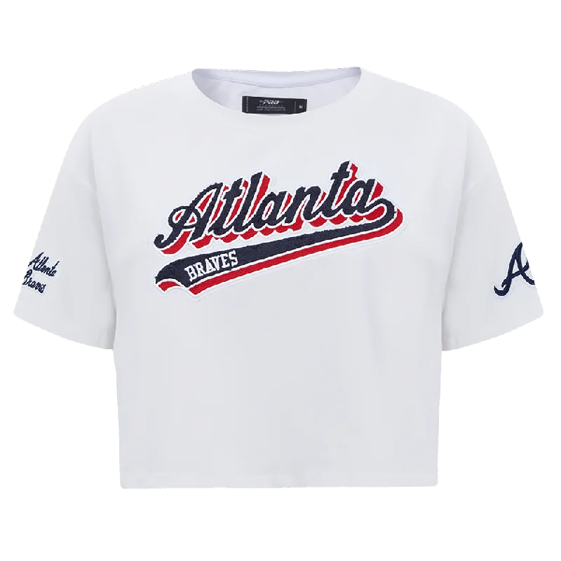 MLB ATLANTA BRAVES SCRIPT TAIL WOMEN'S SJ BOXY TEE (WHITE) Hooded Caped Shawl Collar MLB ATLANTA BRAVES SCRIPT TAIL WOMEN'S SJ BOXY TEE (WHITE) Hooded Caped Shawl Collar