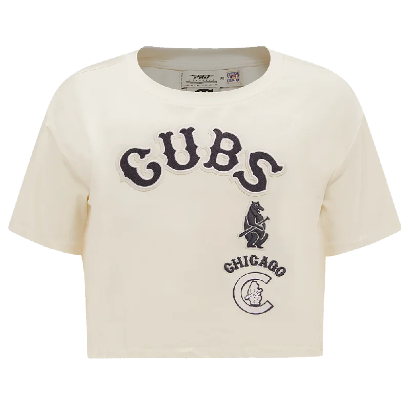 MLB CHICAGO CUBS RETRO CLASSIC WOMEN'S BOXY TEE (EGGSHELL) Boxy Fit Fitted Loose