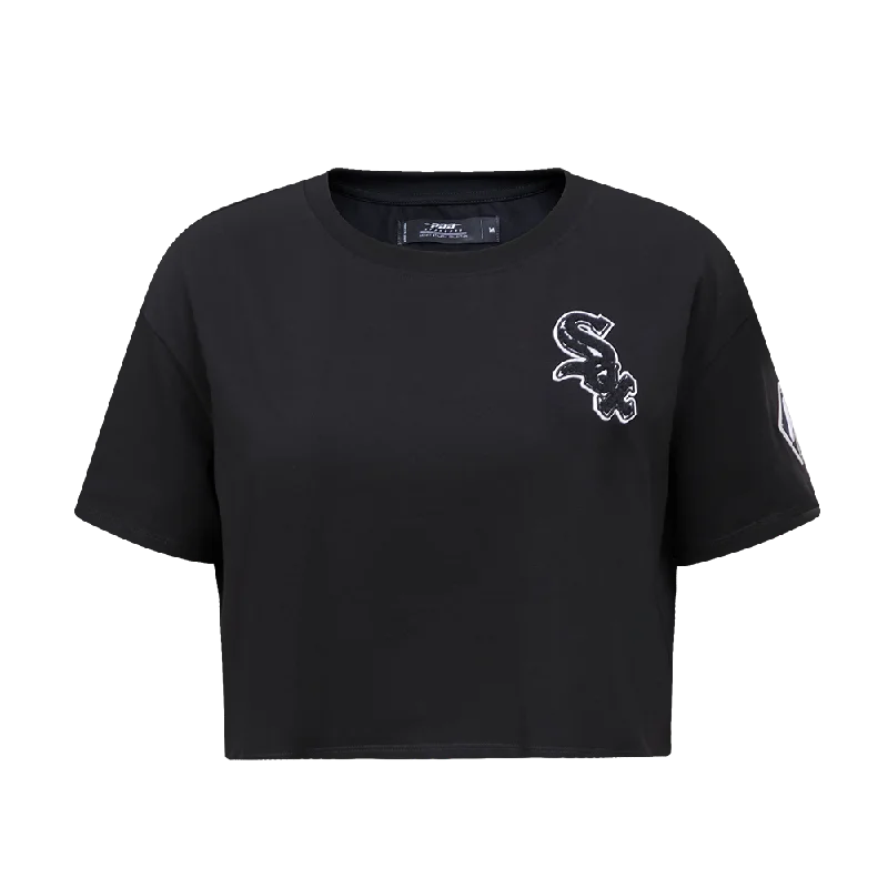 MLB CHICAGO WHITE SOX CLASSIC WOMEN'S BOXY TEE (BLACK) V-Neck T-Shirt Long Sleeve Cotton MLB CHICAGO WHITE SOX CLASSIC WOMEN'S BOXY TEE (BLACK) V-Neck T-Shirt Long Sleeve Cotton