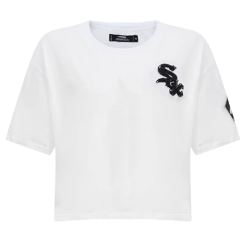 MLB CHICAGO WHITE SOX CLASSIC WOMEN'S BOXY TEE (WHITE) Welt Pockets Slit Pockets